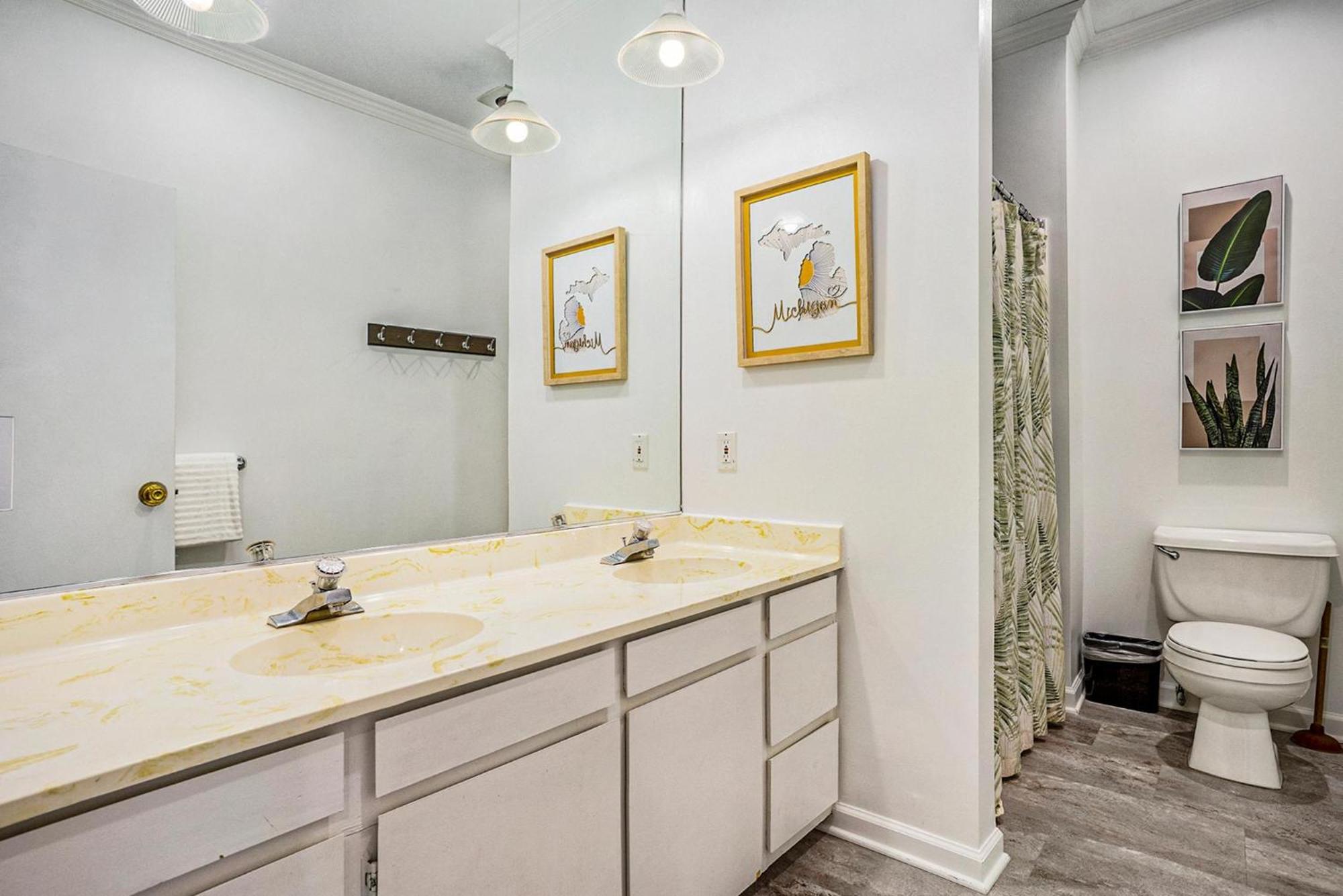 Riverside Suites - Unit B Saugatuck Esterno foto