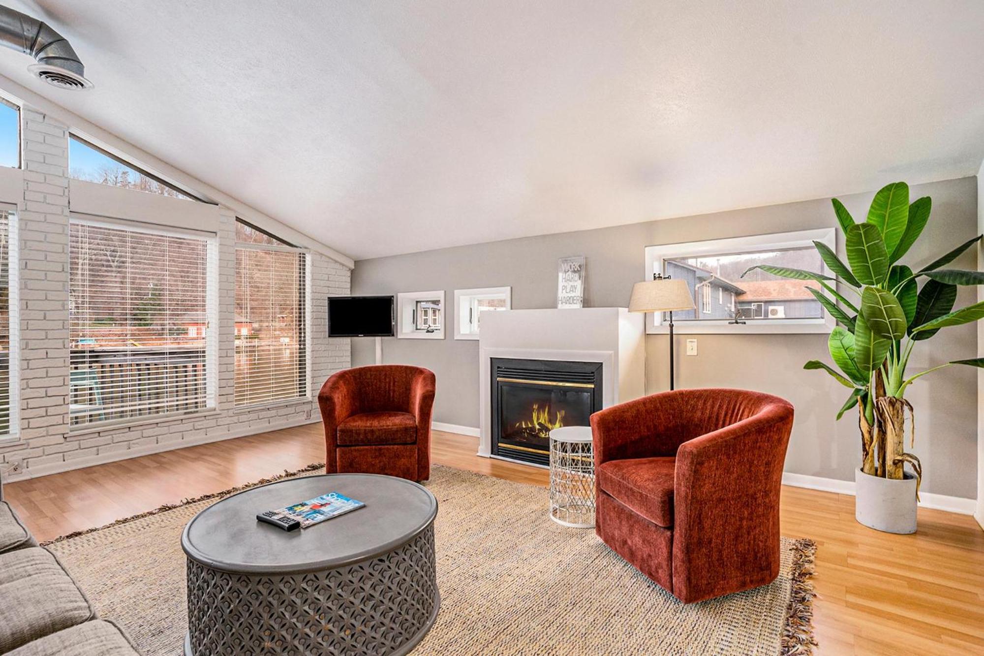 Riverside Suites - Unit B Saugatuck Esterno foto